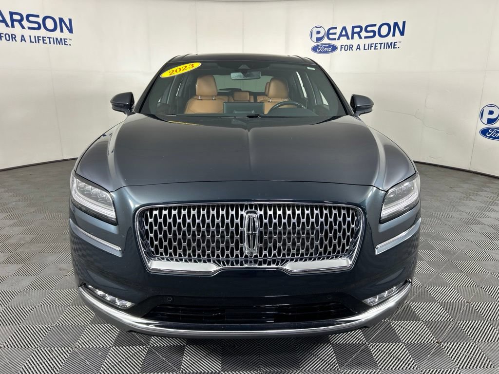 Used 2023 Lincoln Nautilus Black Label AWD/4WD image 3