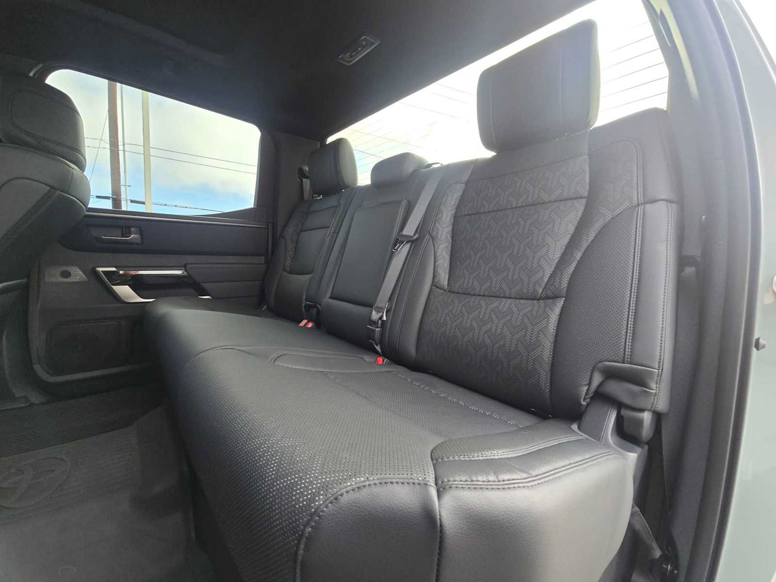 Certified 2025 Toyota Tundra Limited AWD/4WD image 17