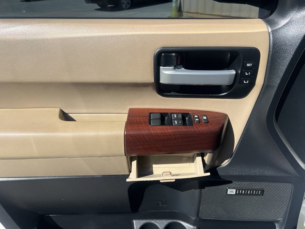 Used 2014 Toyota Sequoia Platinum image 66