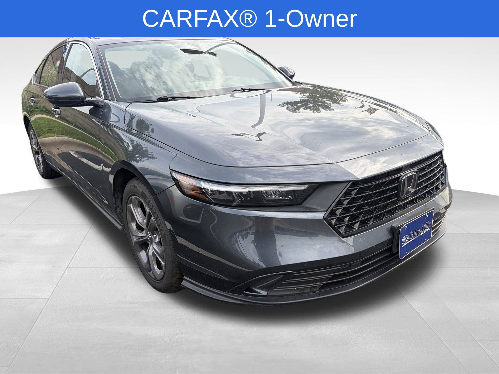Used 2023 Honda Accord EX image 1