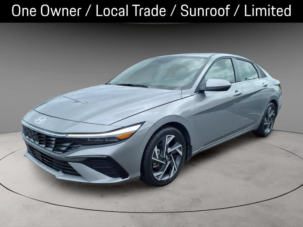Used 2025 Hyundai Elantra Limited