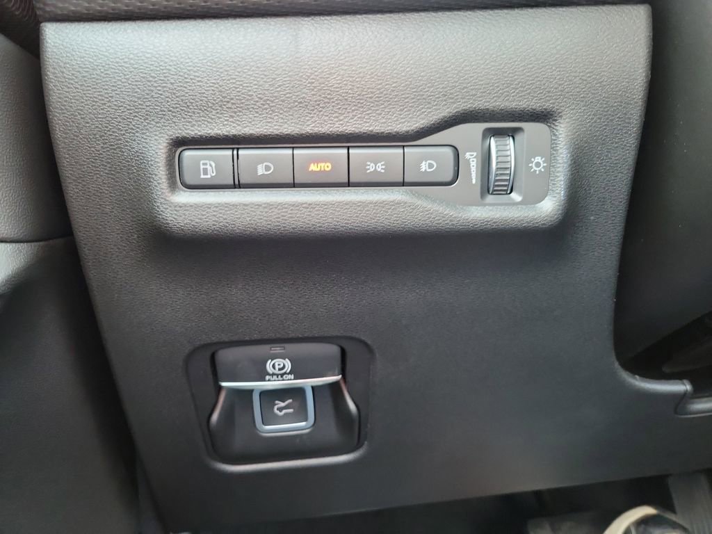 New 2026 Jeep Cherokee Limited image 37