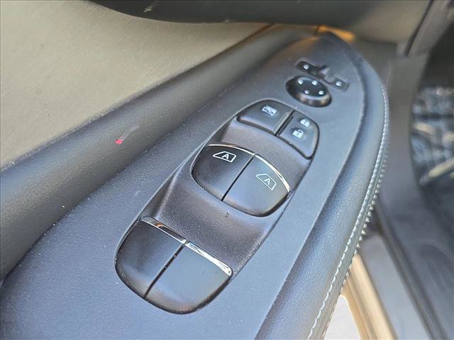 Used 2024 Nissan Murano SL image 7