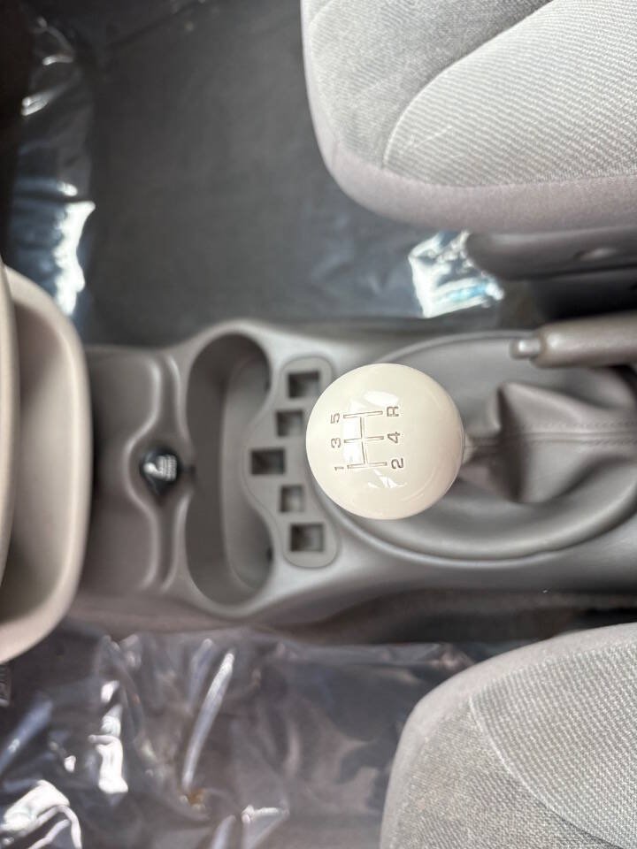 Used 2001 Chrysler PT Cruiser FWD image 18