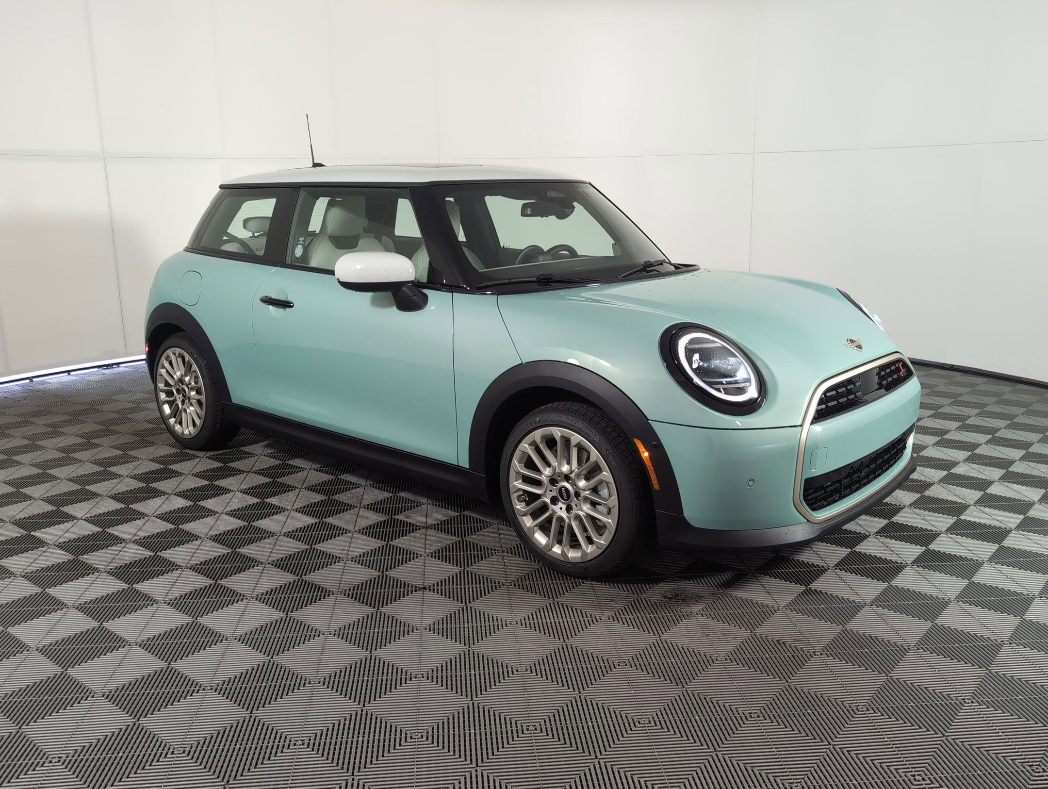 New 2026 MINI Cooper S image 5