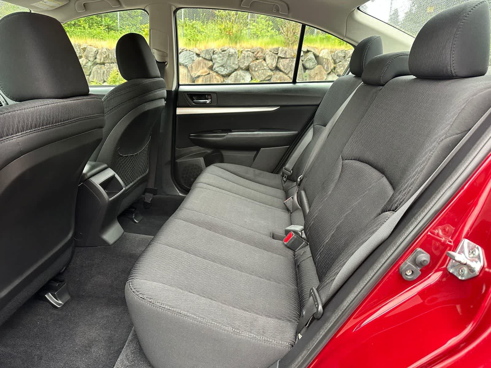 Used 2010 Subaru Legacy 2.5i AWD/4WD image 10