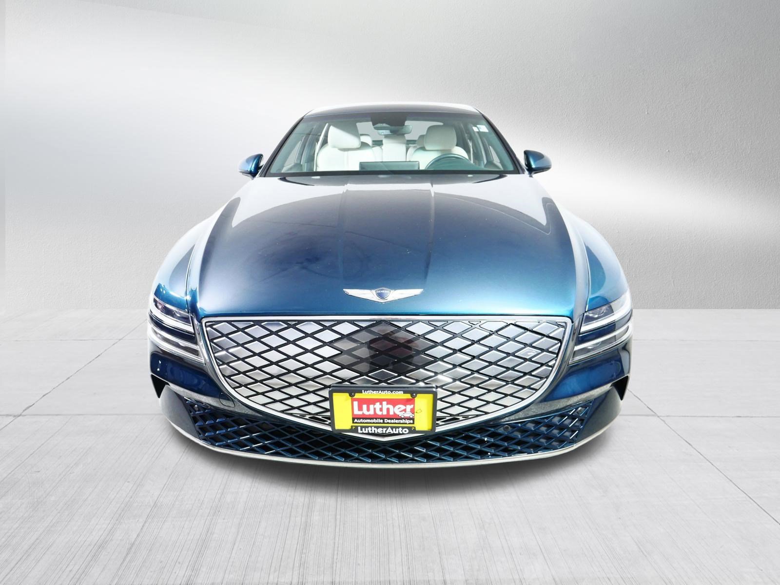 Used 2024 Genesis G80 AWD/4WD image 2