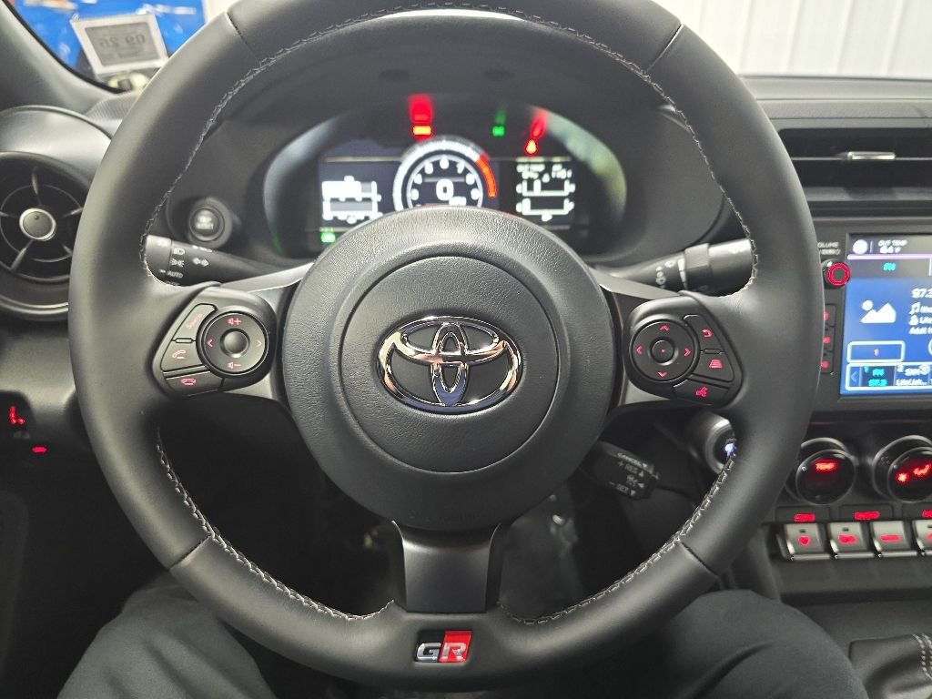 Used 2025 Toyota GR86 Premium w/ Performance Package RWD image 17