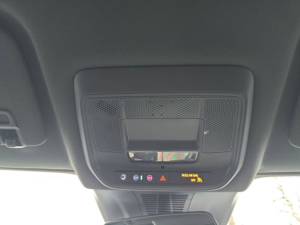 New 2025 Chevrolet Blazer EV LT image 20