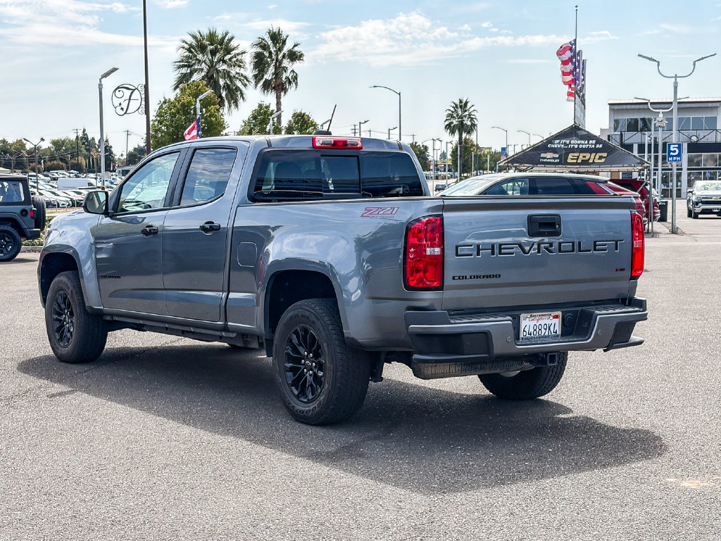 Used 2022 Chevrolet Colorado Z71 AWD/4WD image 2
