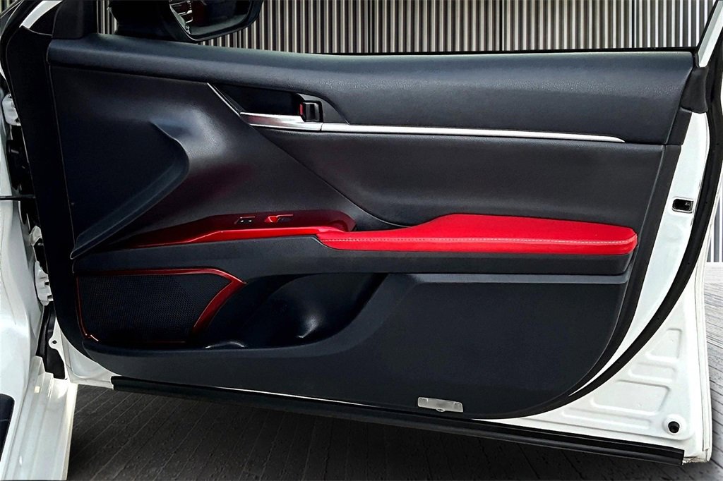 Used 2022 Toyota Camry XSE w/ Driver Assist Package image 24