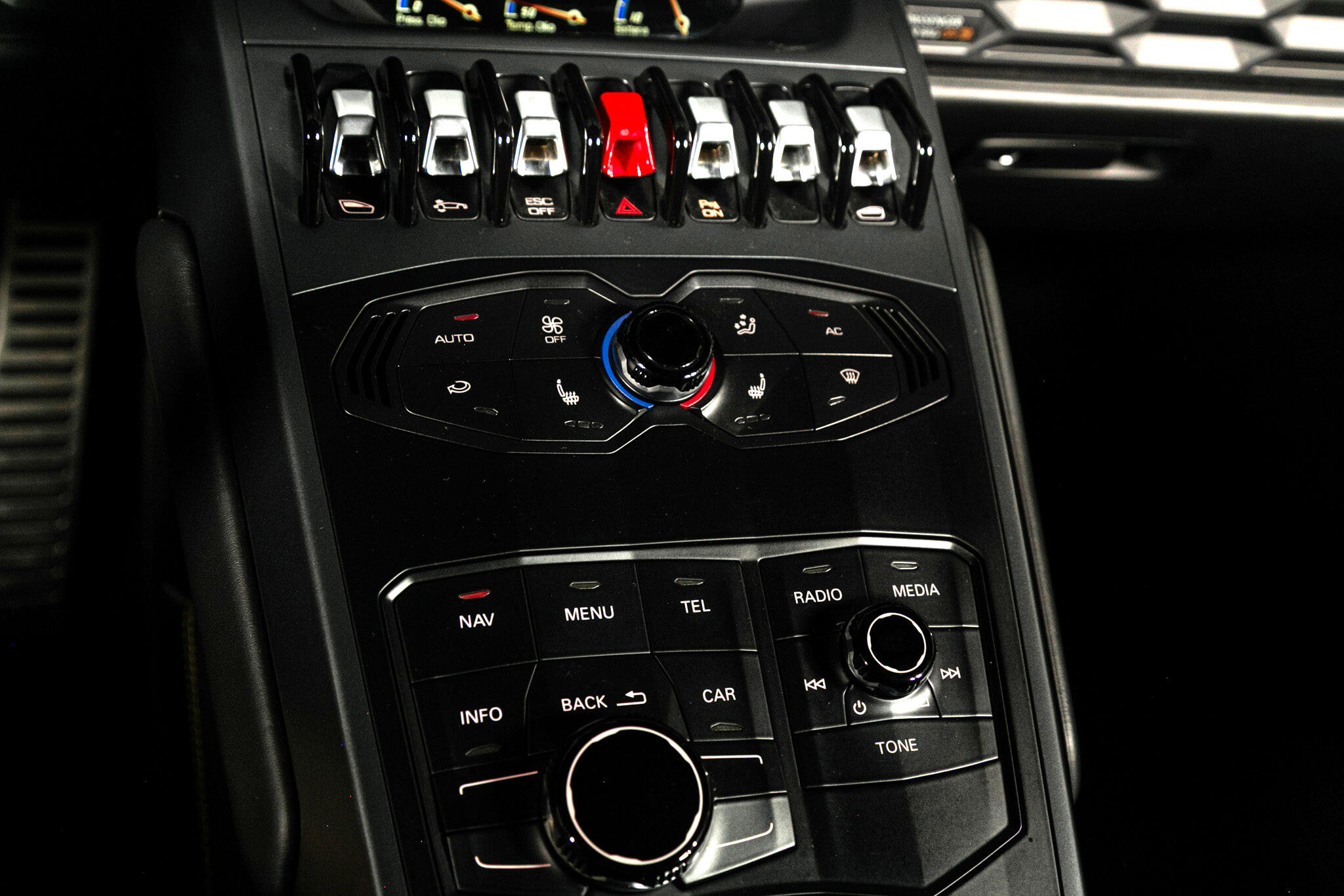 Used 2015 Lamborghini Huracan LP 610-4 image 16