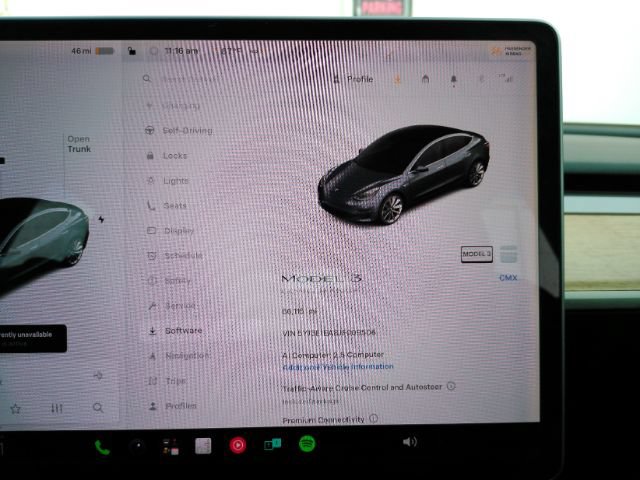 Used 2018 Tesla Model 3 Long Range RWD image 36