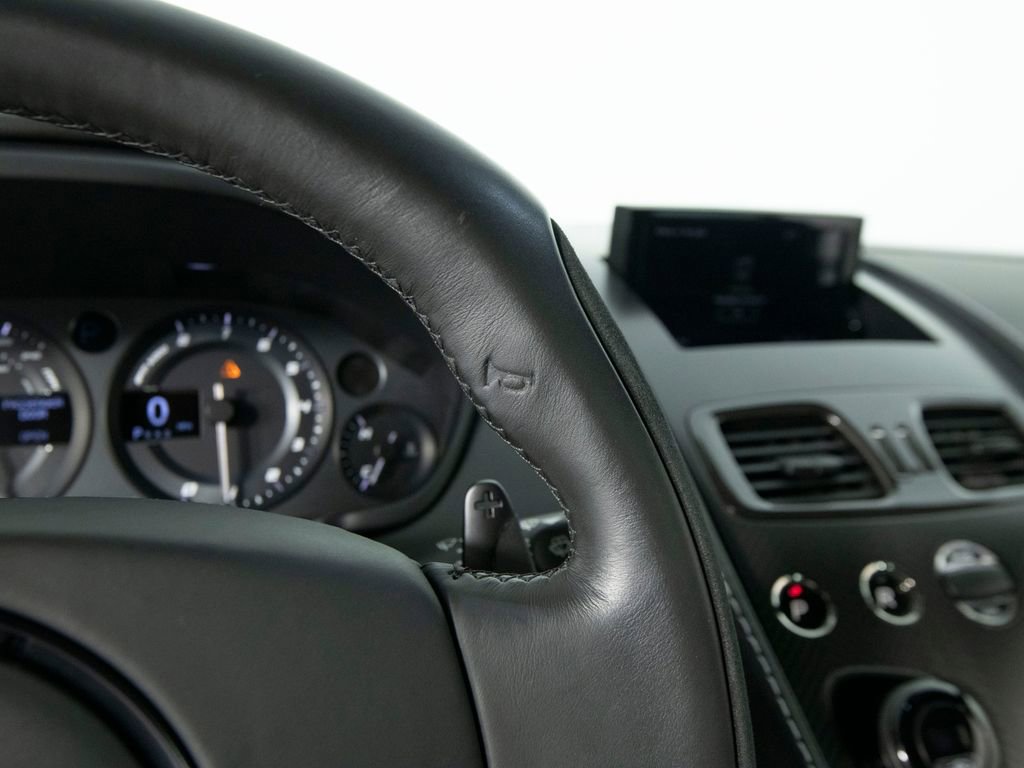 Used 2015 Aston Martin Vanquish RWD image 19