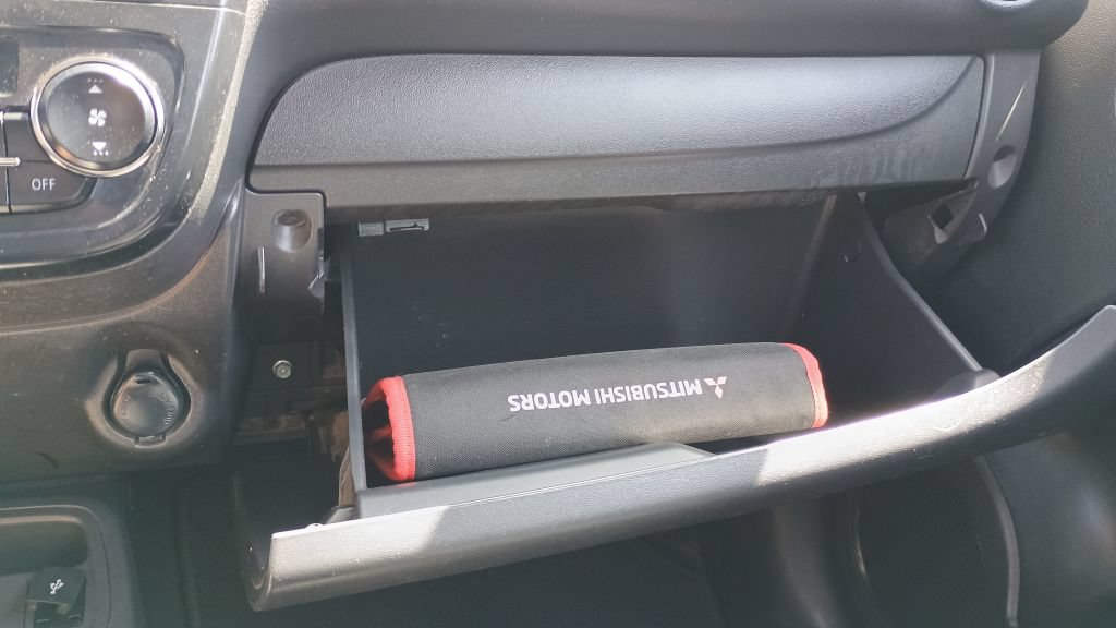 Used 2022 Mitsubishi Mirage G4 ES FWD image 15