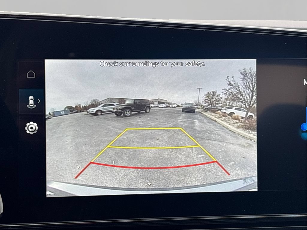 New 2026 Hyundai Elantra SEL FWD image 19