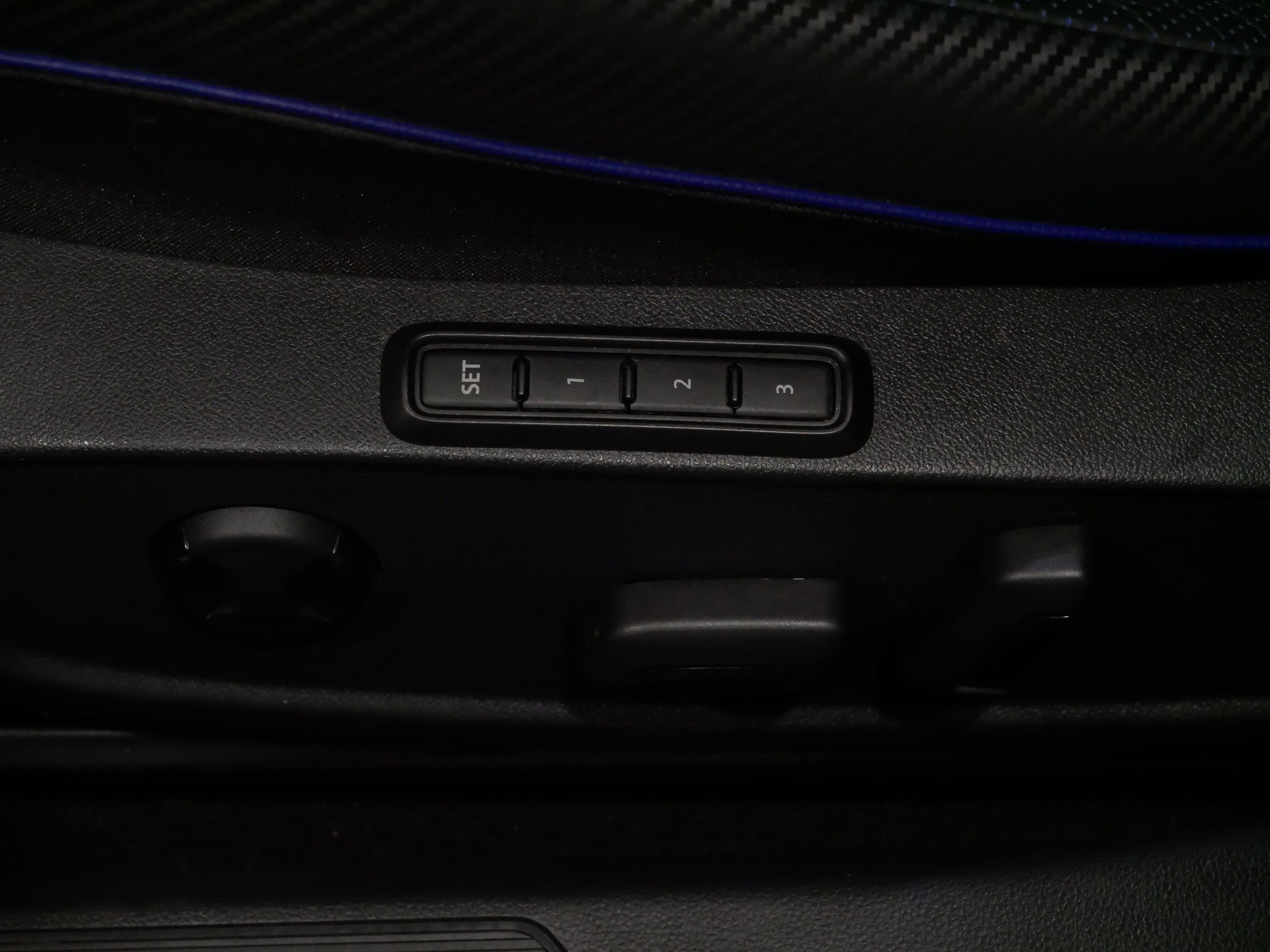 Used 2024 Volkswagen Golf R image 16