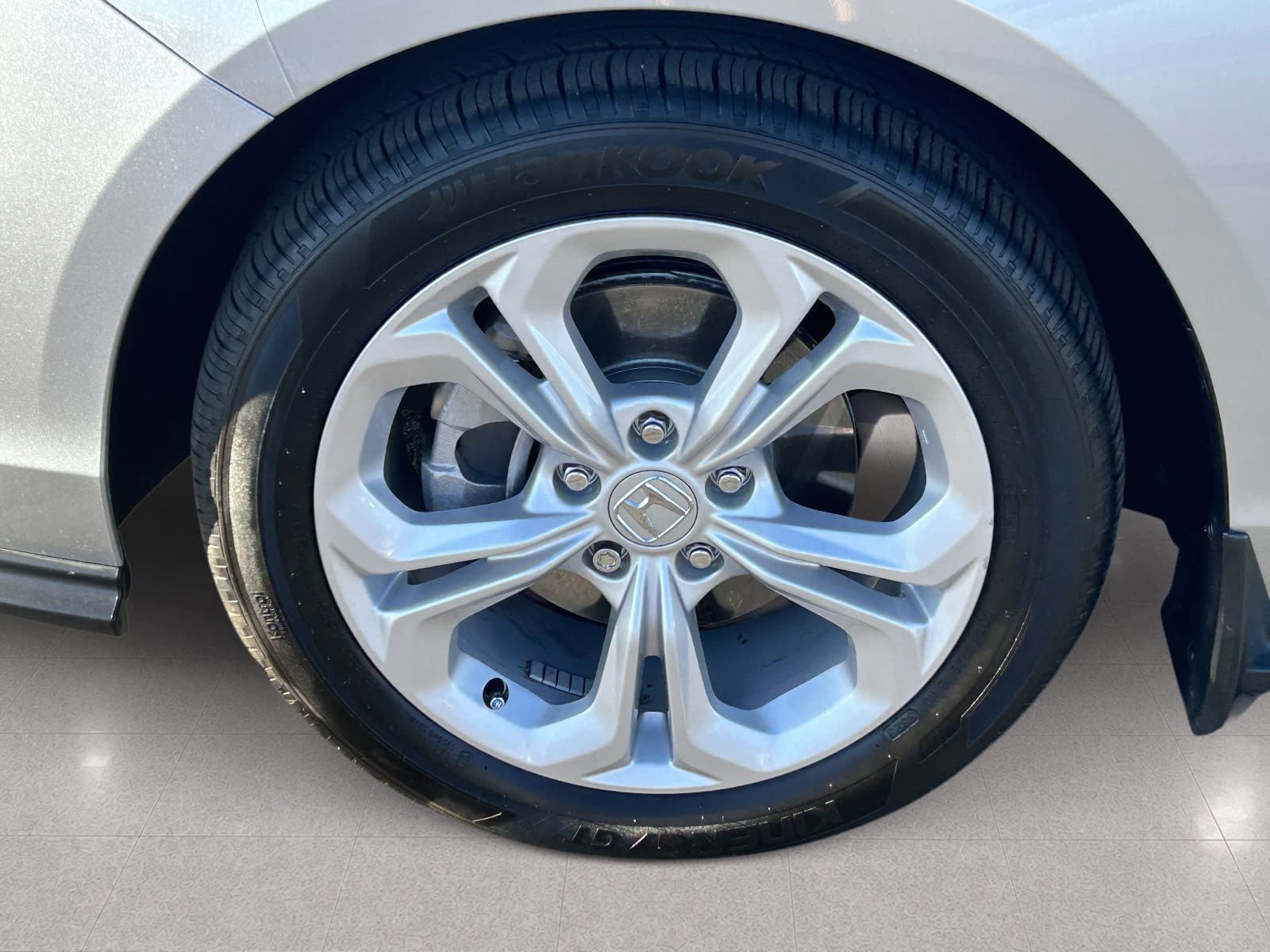 Certified 2024 Honda Accord LX image 11