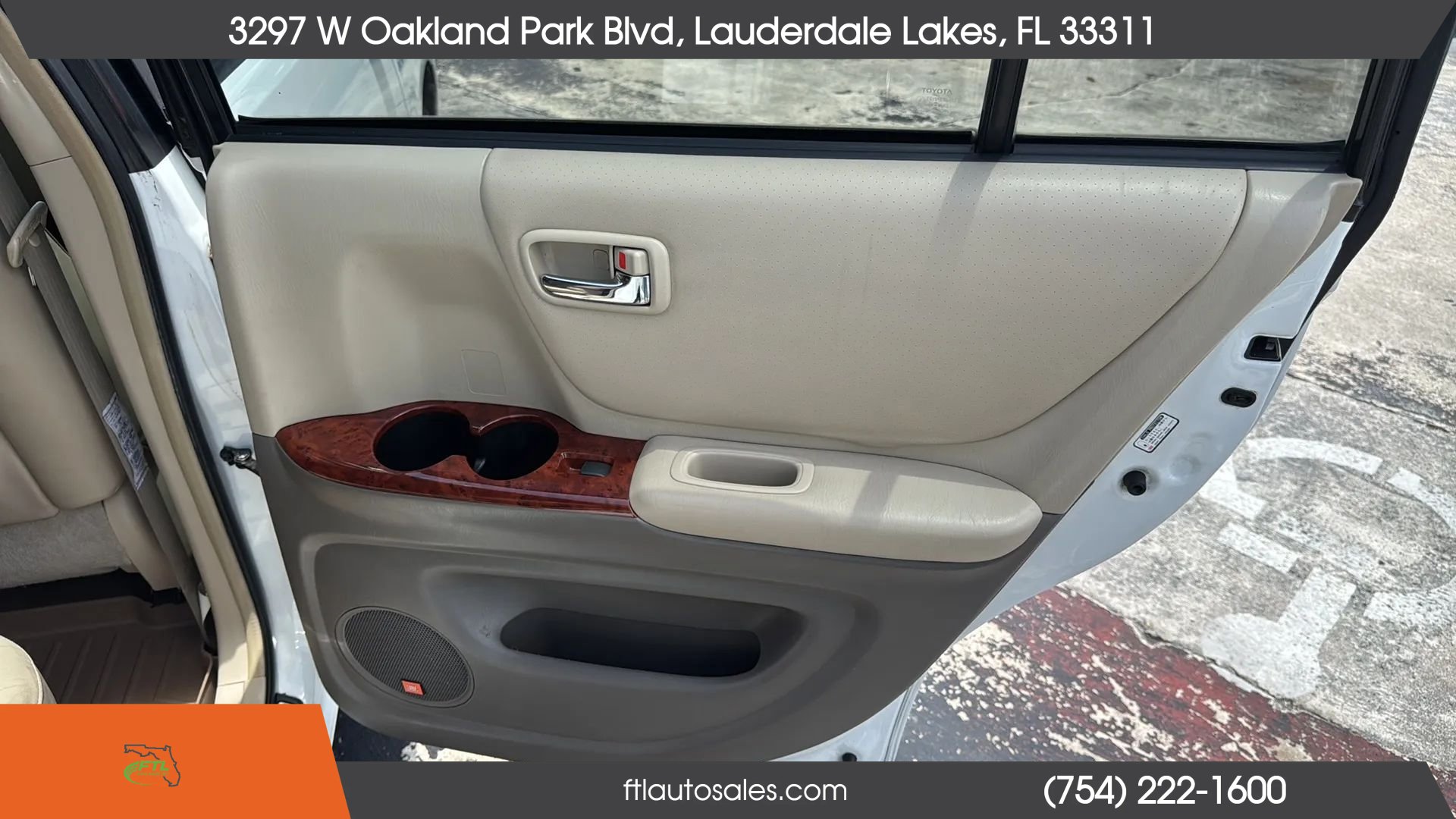 Used 2004 Toyota Highlander 4WD V6 image 35