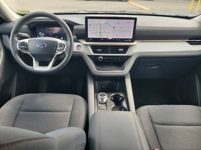 Used 2026 Ford Explorer Active RWD image 8