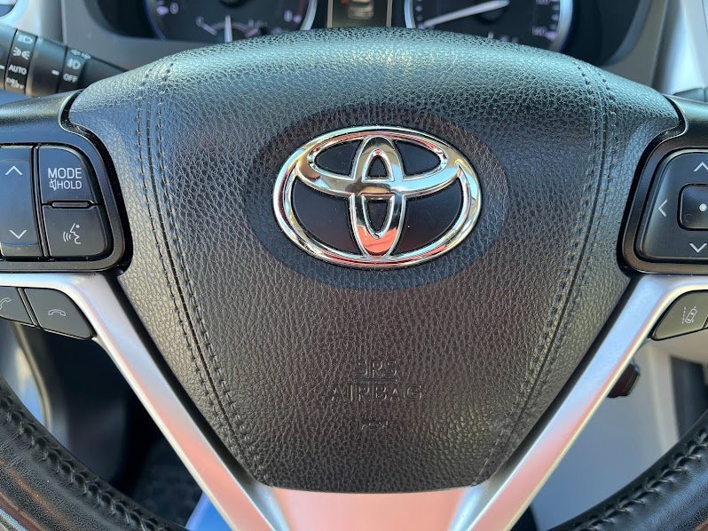 Used 2019 Toyota Highlander Limited image 15