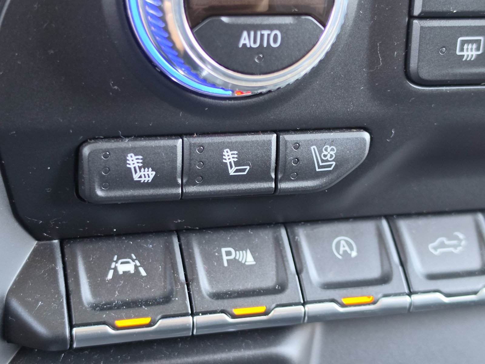 Used 2019 GMC Sierra 1500 SLT w/ SLT Premium Plus Package RWD image 31