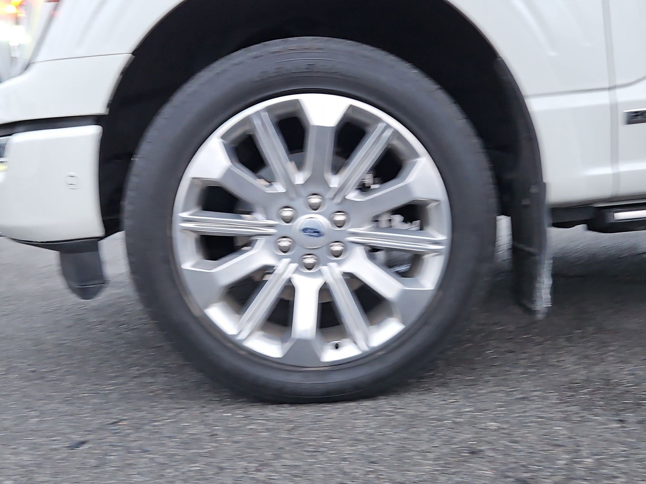 Used 2023 Ford F150 Limited image 14