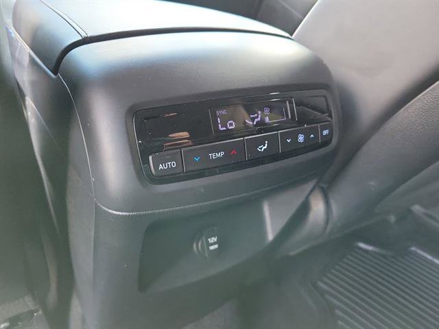 Used 2024 Hyundai Palisade SEL image 21
