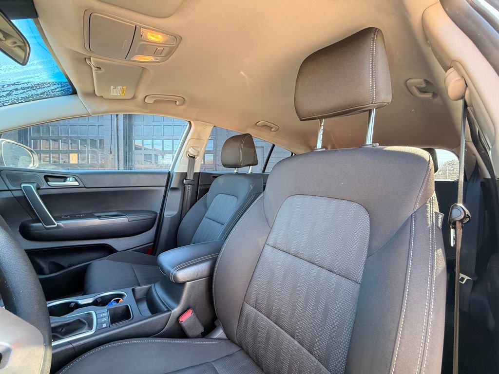 Used 2021 Kia Sportage LX image 24