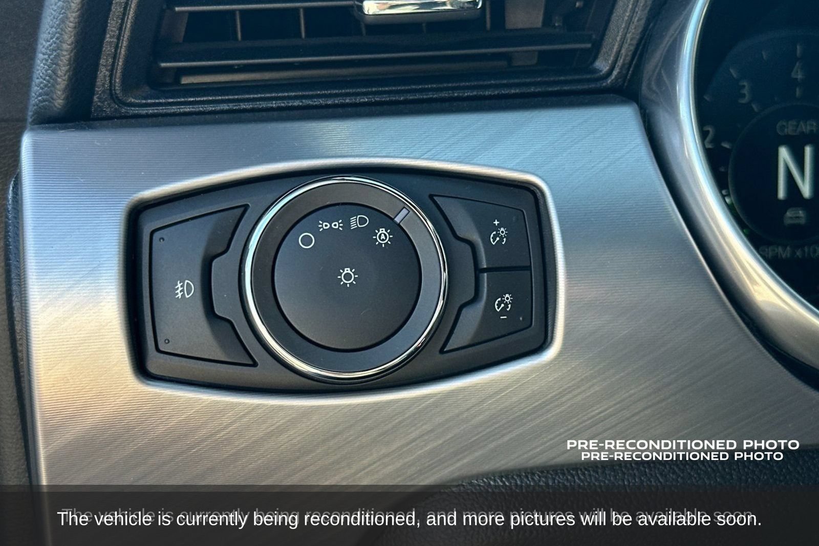 Used 2022 Ford Mustang GT Premium w/ Equipment Group 401A RWD image 17