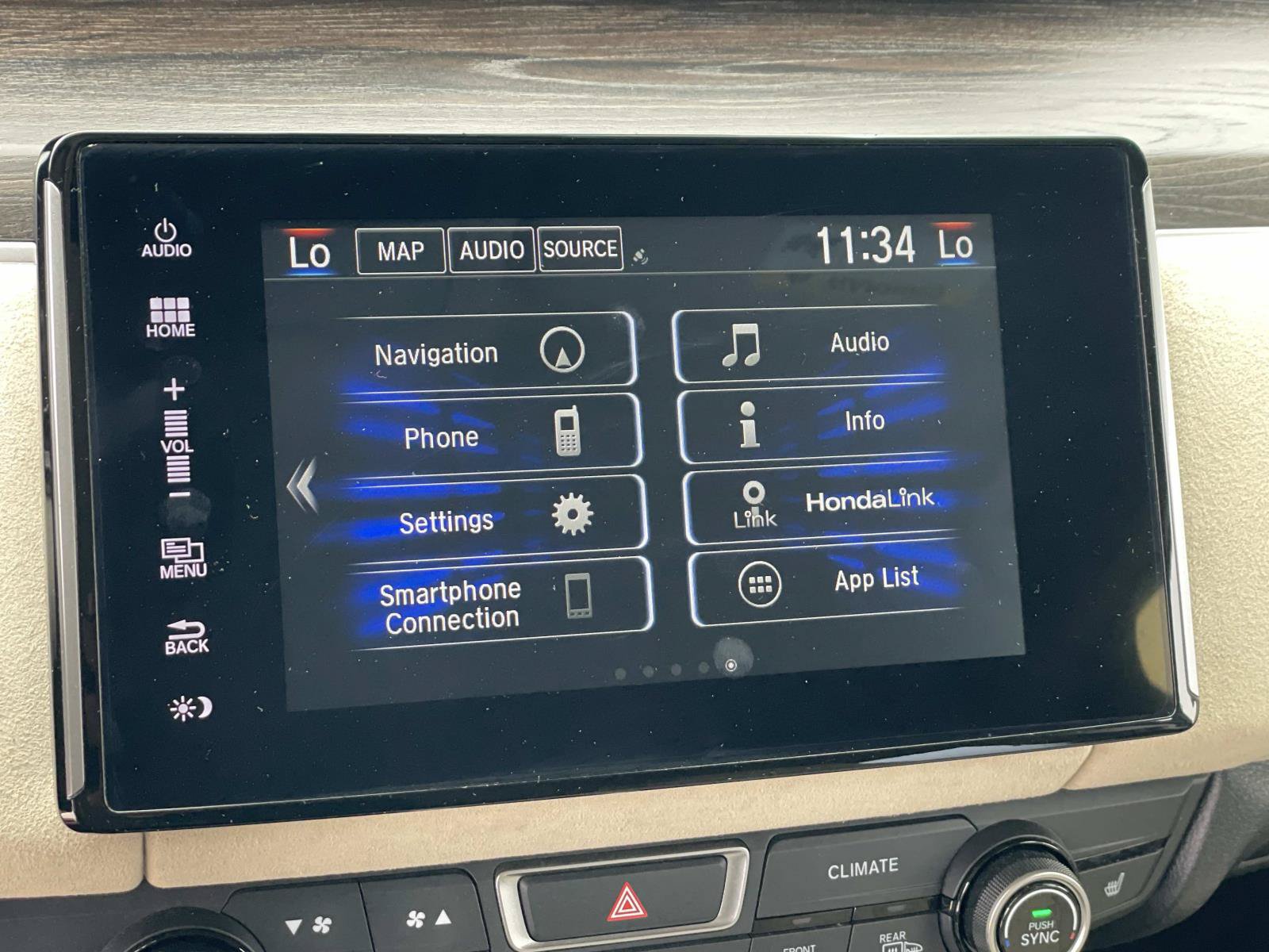 Used 2020 Honda Clarity Touring image 7