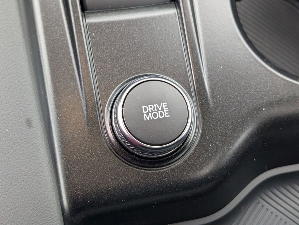 New 2026 Ford Explorer Active w/ Active Comfort Package image 38