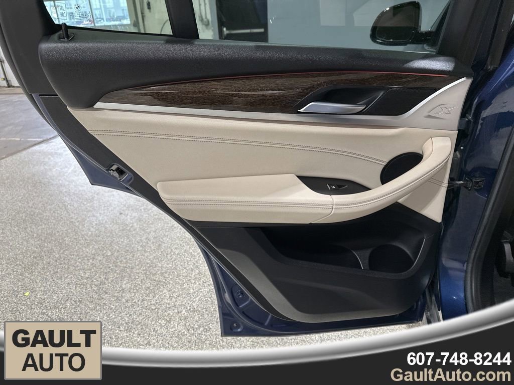 Used 2018 BMW X3 xDrive30i w/ Premium Package image 16