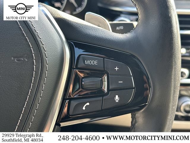 Used 2018 BMW 530e xDrive w/ Premium Package 2 AWD/4WD image 26