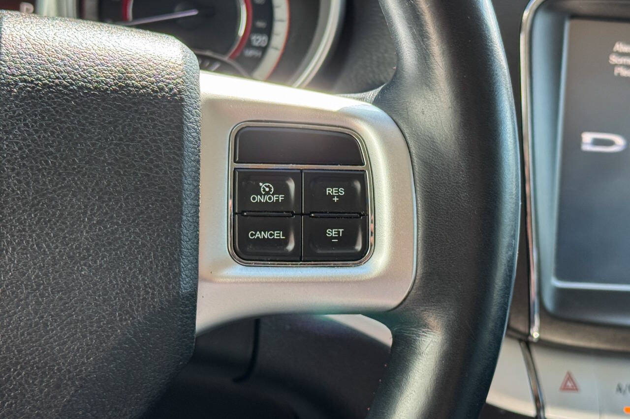 Used 2018 Dodge Journey GT w/ Driver Convenience Group AWD/4WD image 25