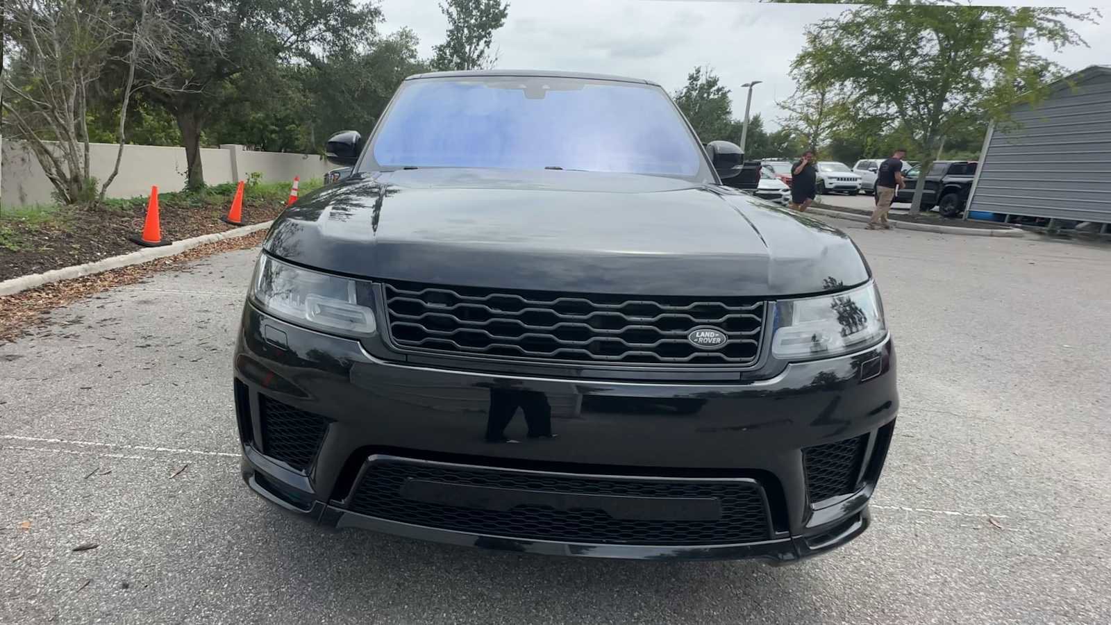 Used 2020 Land Rover Range Rover Sport HST AWD/4WD image 3