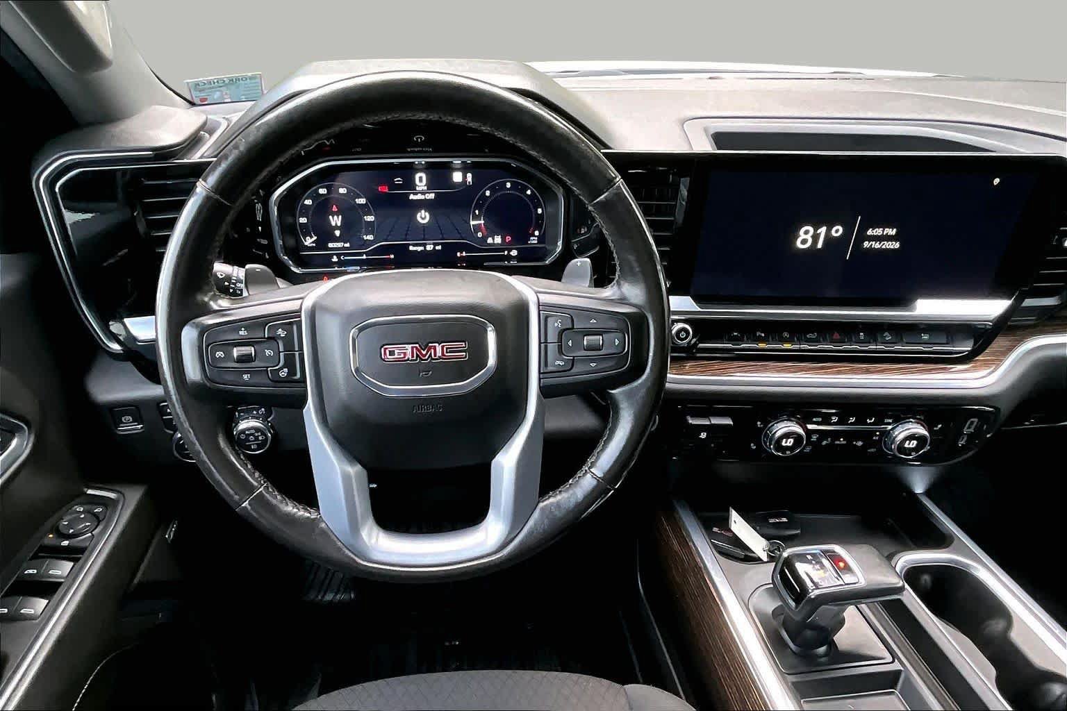 Used 2022 GMC Sierra 1500 Elevation w/ Preferred Package AWD/4WD image 6