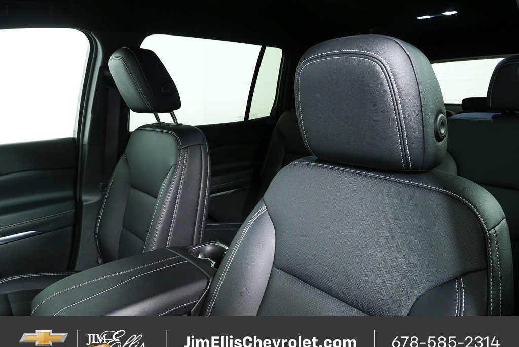 Certified 2025 Chevrolet Traverse LT image 5