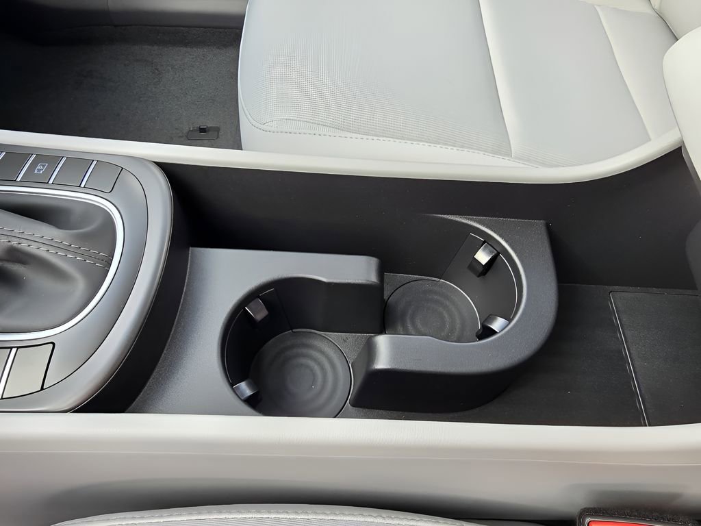 New 2026 Hyundai Kona SE image 20