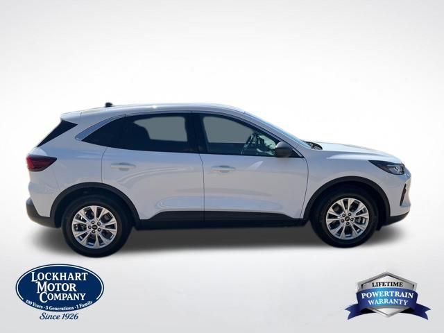 Used 2023 Ford Escape Active w/ Tech Pack #1 FWD image 8