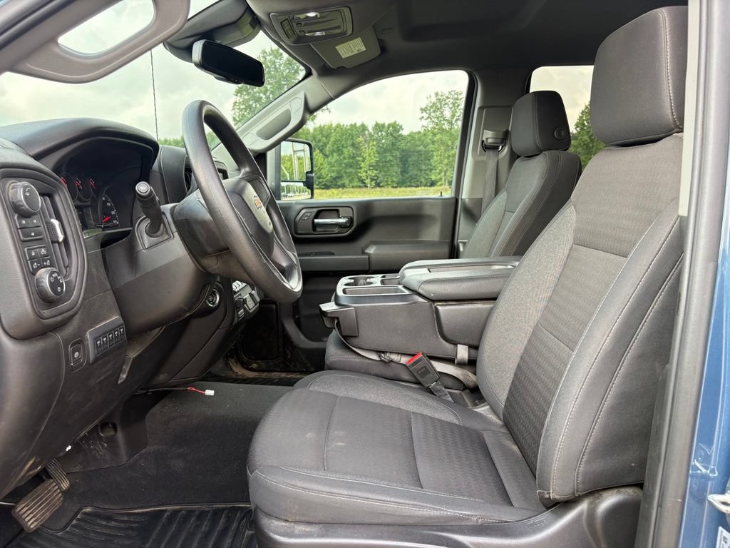 Used 2024 Chevrolet Silverado 2500 Custom w/ Custom Value Package AWD/4WD image 11