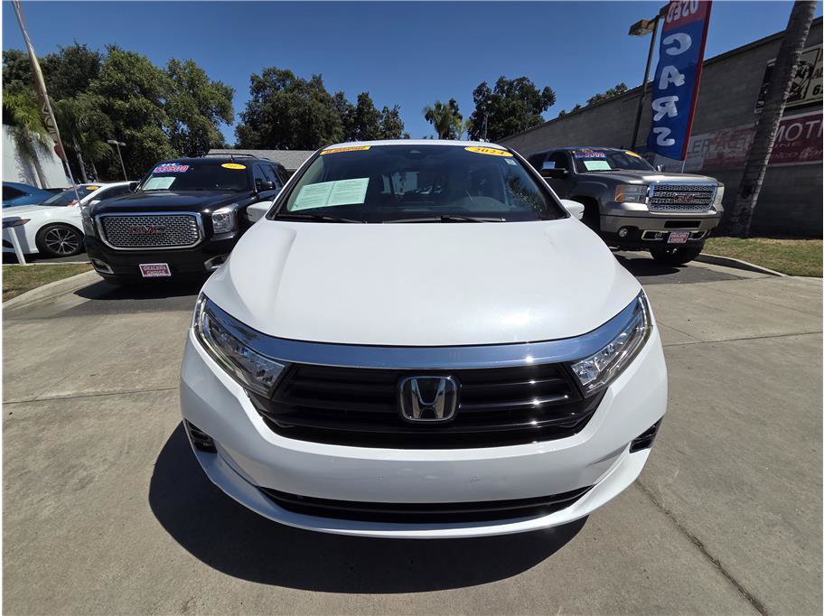 Used 2024 Honda Odyssey EX-L image 2