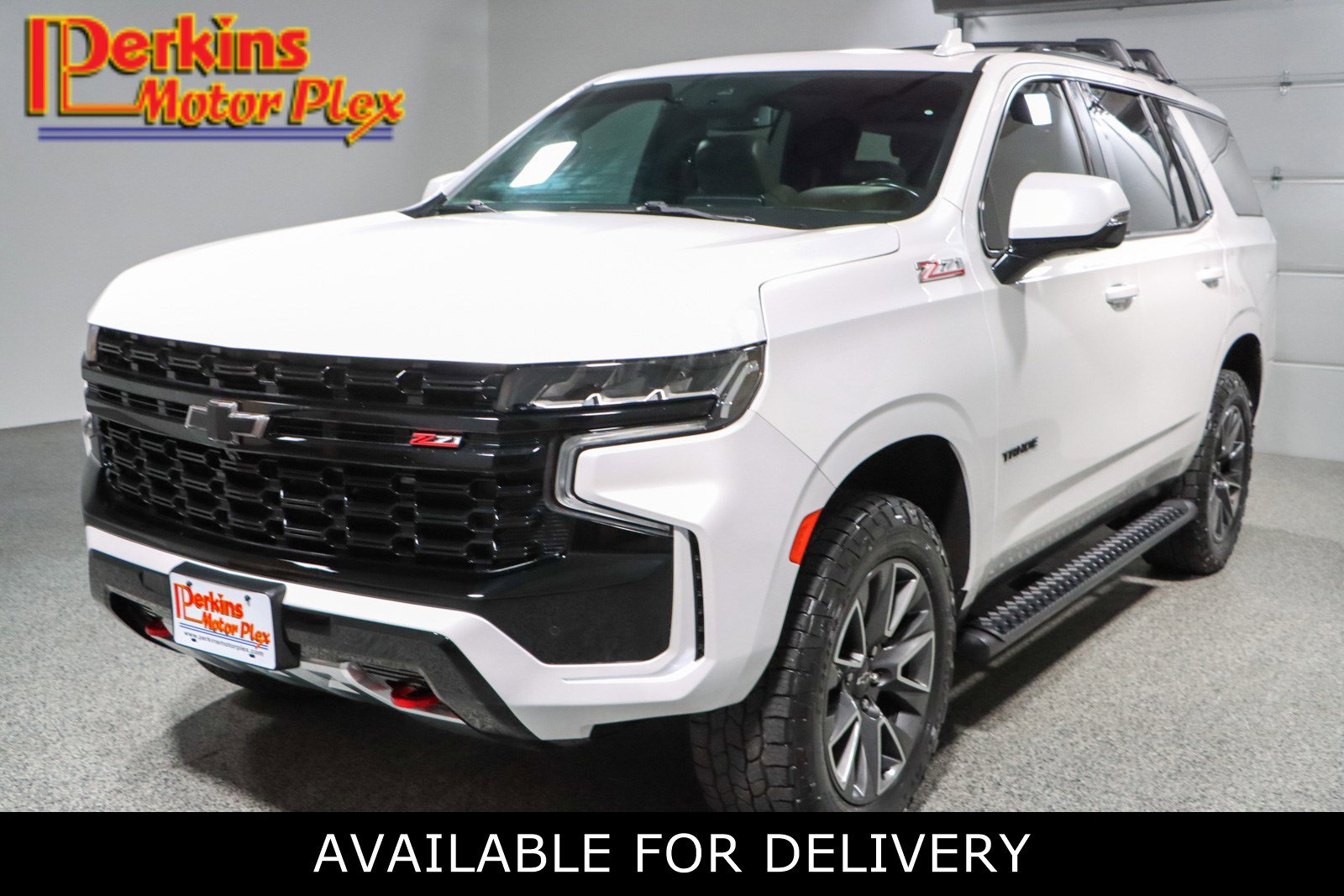Used 2023 Chevrolet Tahoe Z71 w/ Luxury Package image 1