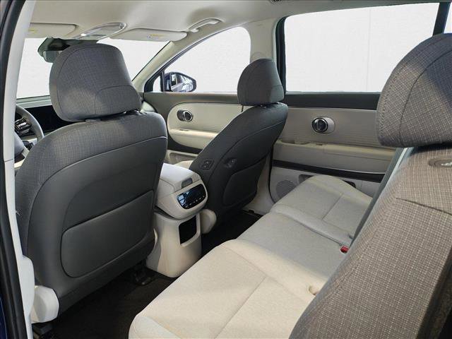 New 2026 Hyundai Ioniq 9 SE image 16