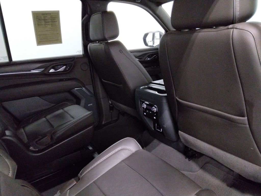 Used 2022 GMC Yukon Denali image 47