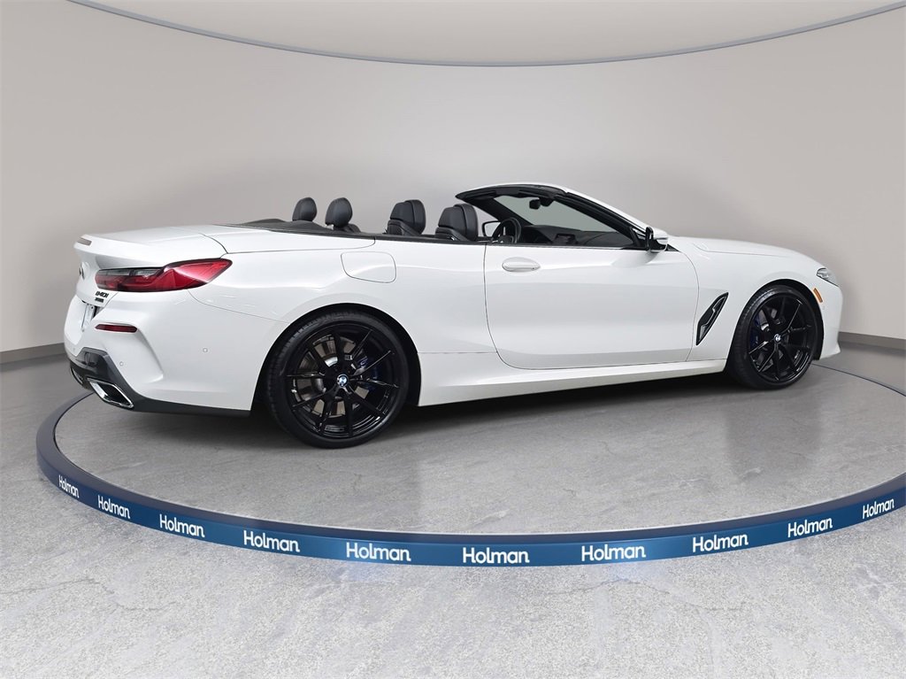Used 2022 BMW 840i xDrive Convertible image 9