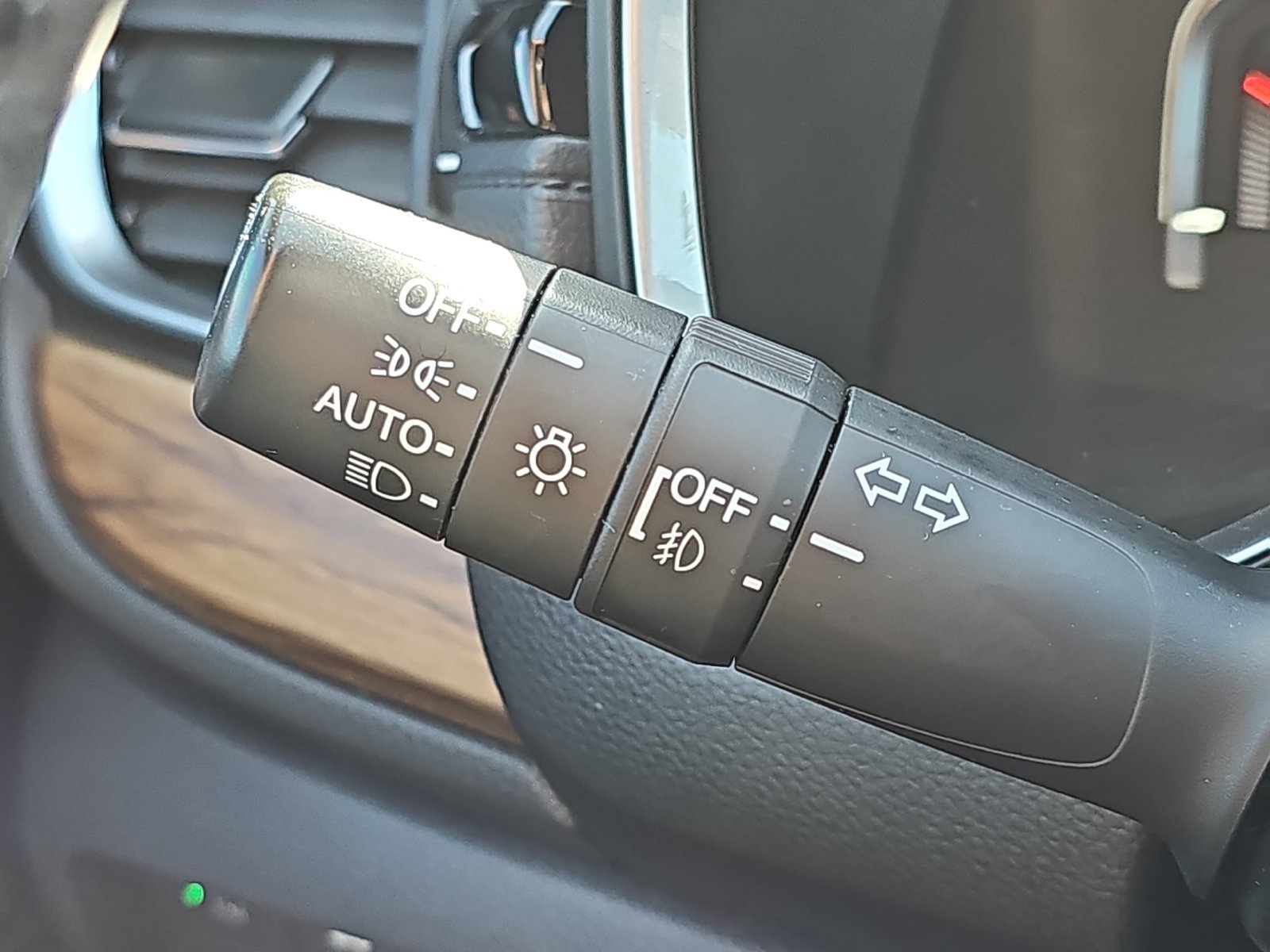 Used 2020 Honda CR-V Touring image 36