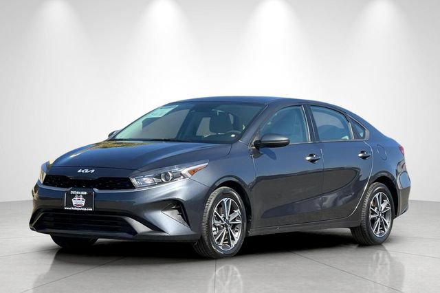 Used 2023 Kia Forte LXS FWD image 8