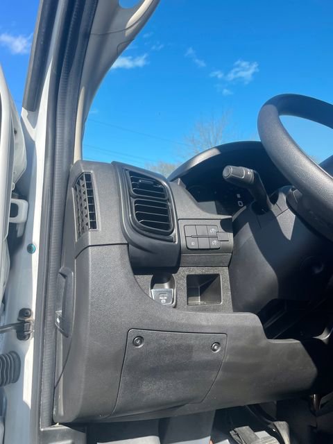 Used 2023 RAM ProMaster 2500 image 13
