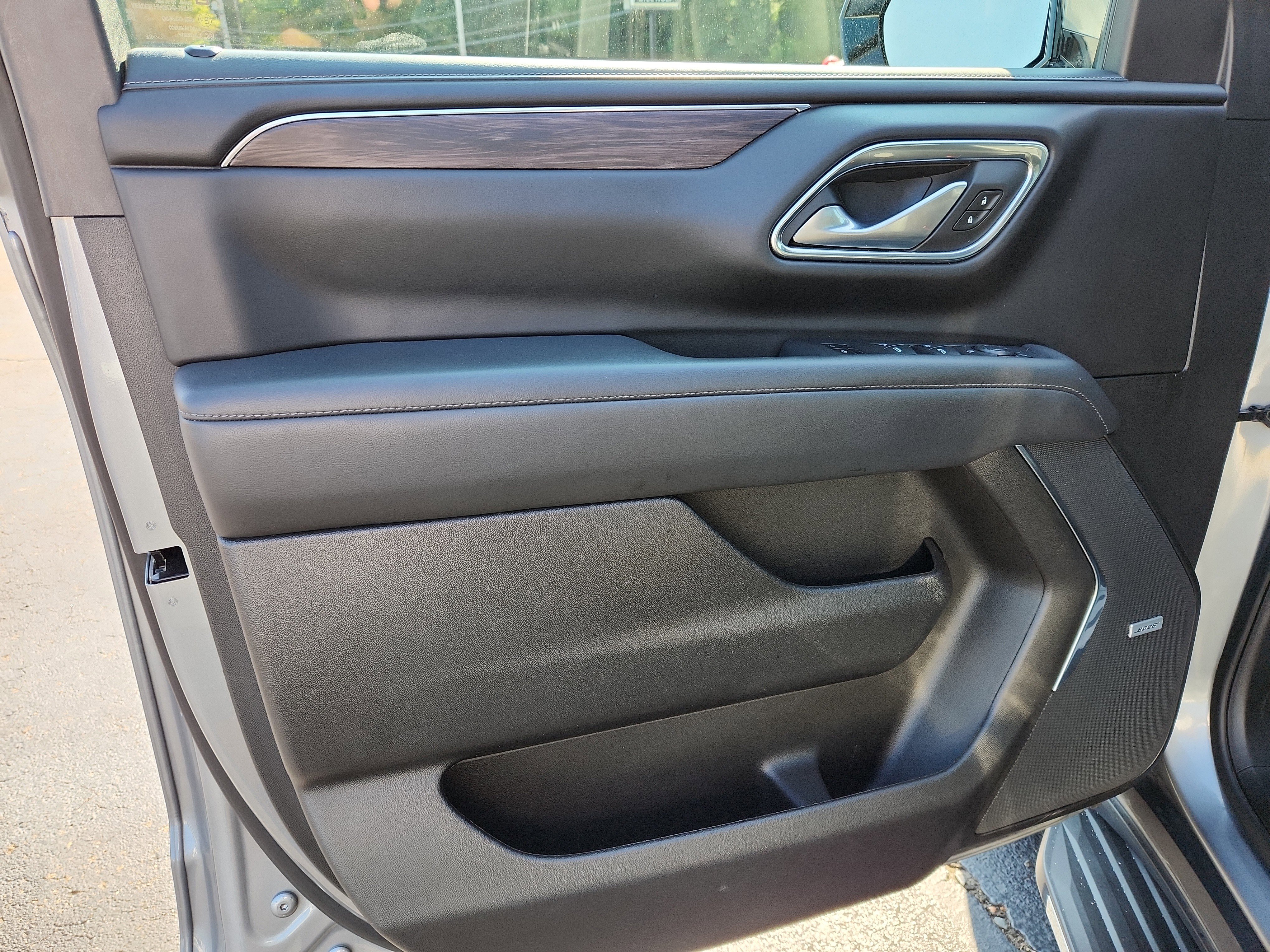 Used 2023 Chevrolet Tahoe LT image 21